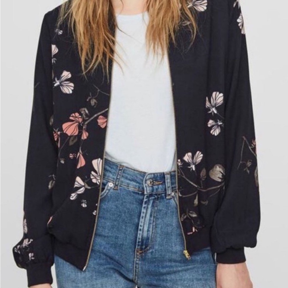Who What Wear Floral Black Bomber Jacket